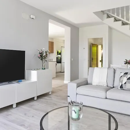 شاليه Casa De Playa En Toro, *