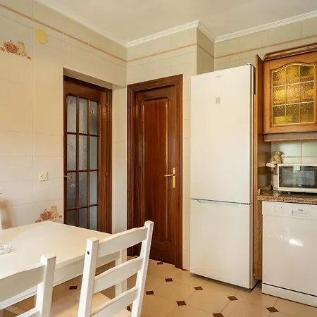 Casa De Playa En Toro Llanes *