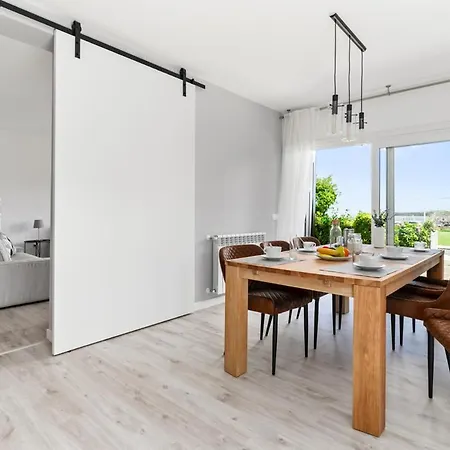 Casa De Playa En Toro, * Llanes