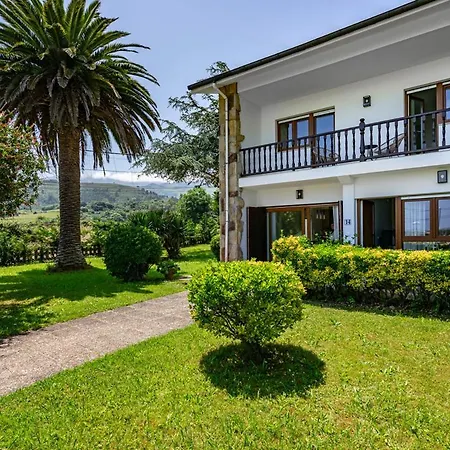 Casa De Playa En Toro, * Llanes