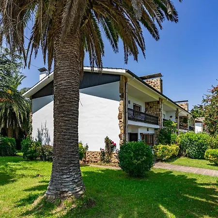 Casa De Playa En Toro, Chalet Llanes